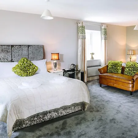 Coast 4* Spanish Point