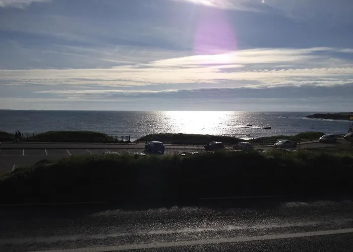 ゲストハウス Coast スパニッシュ・ポイント